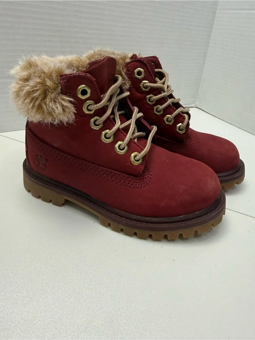 Timberland burgundy  topped boots Toddler girls sz 9